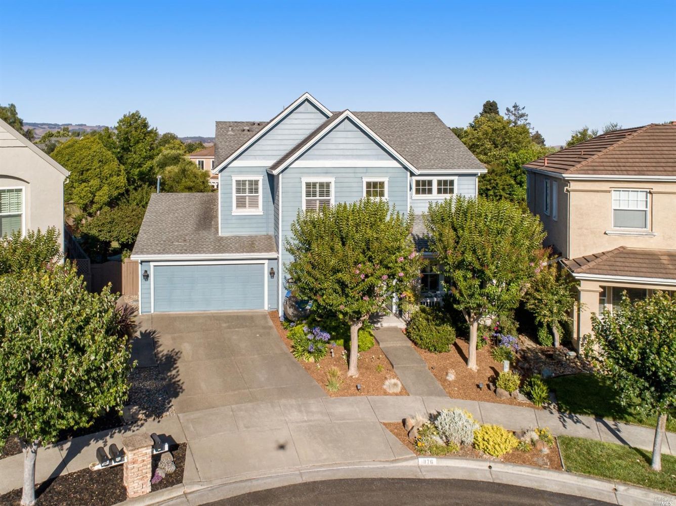 1876 Mallard Ln