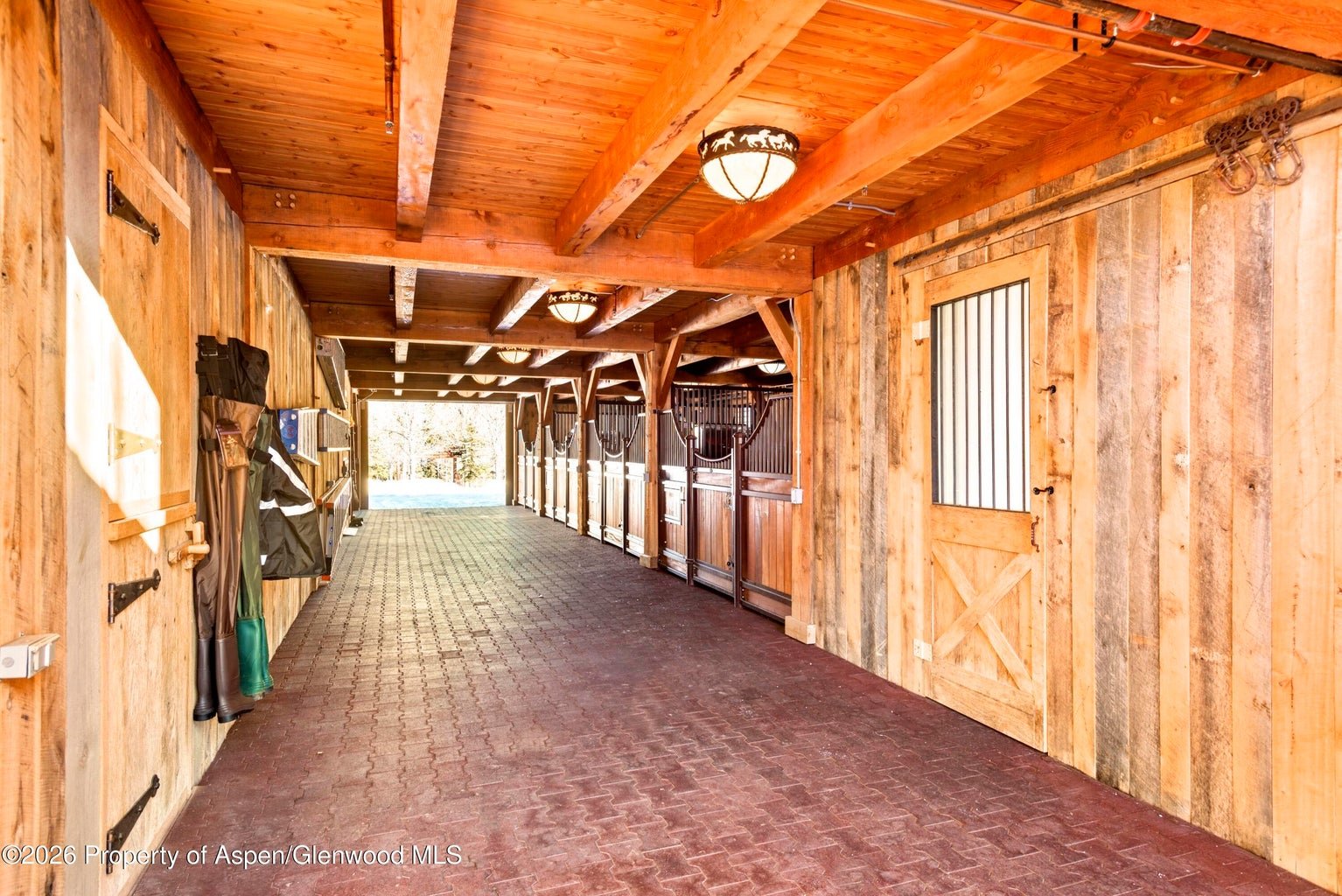 6855 Capitol Creek Rd