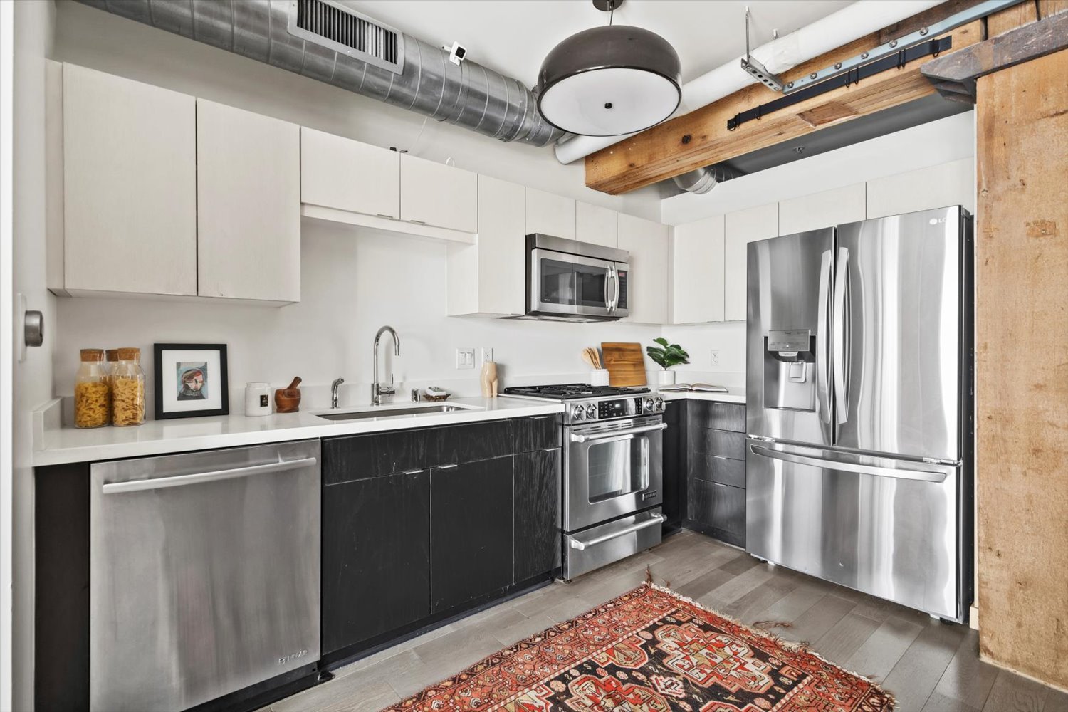 Breathtaking Exposed Brick & Beam Loft at THE BARKER BLOCK