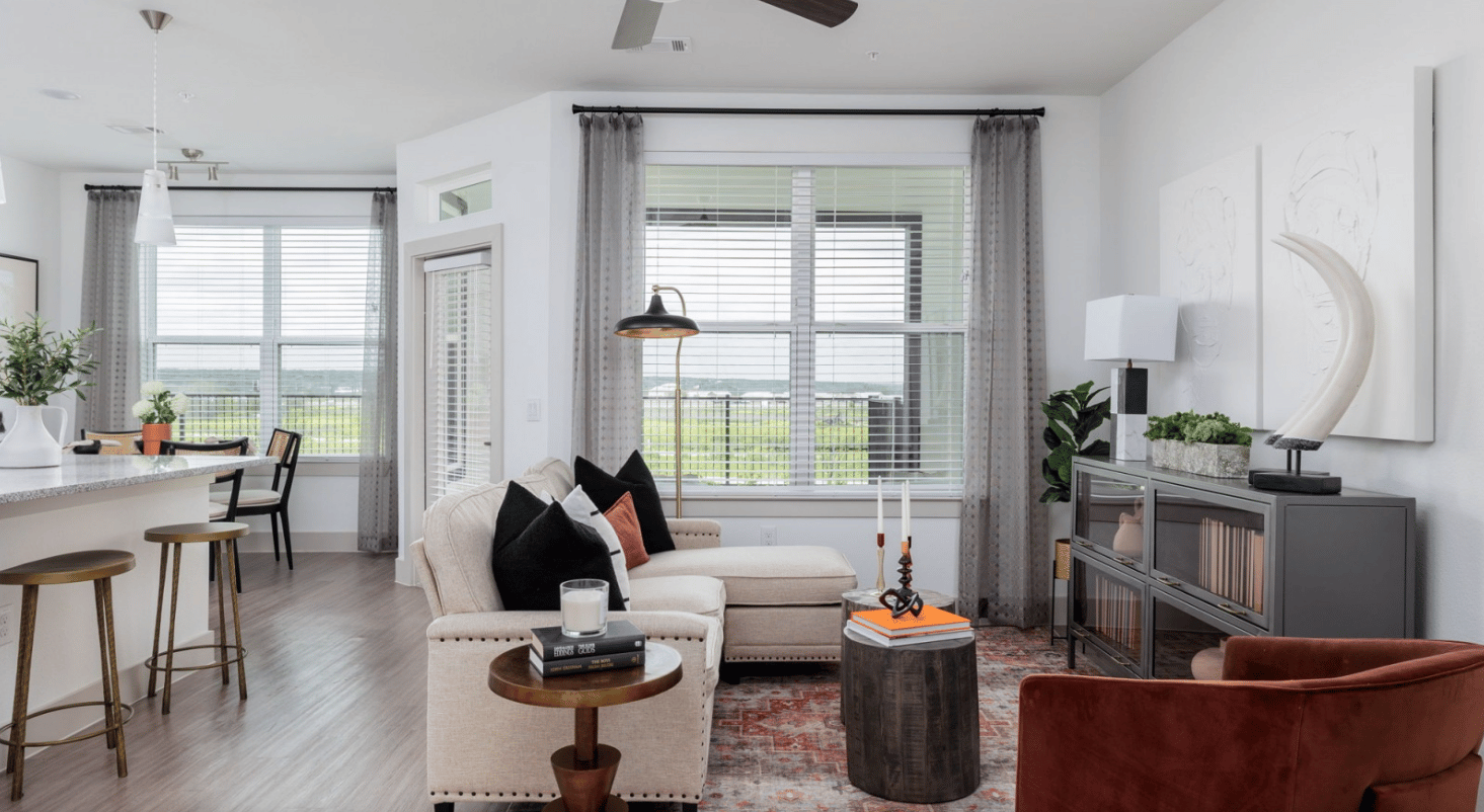 Enjoy up to 10 Weeks base rent FREE!