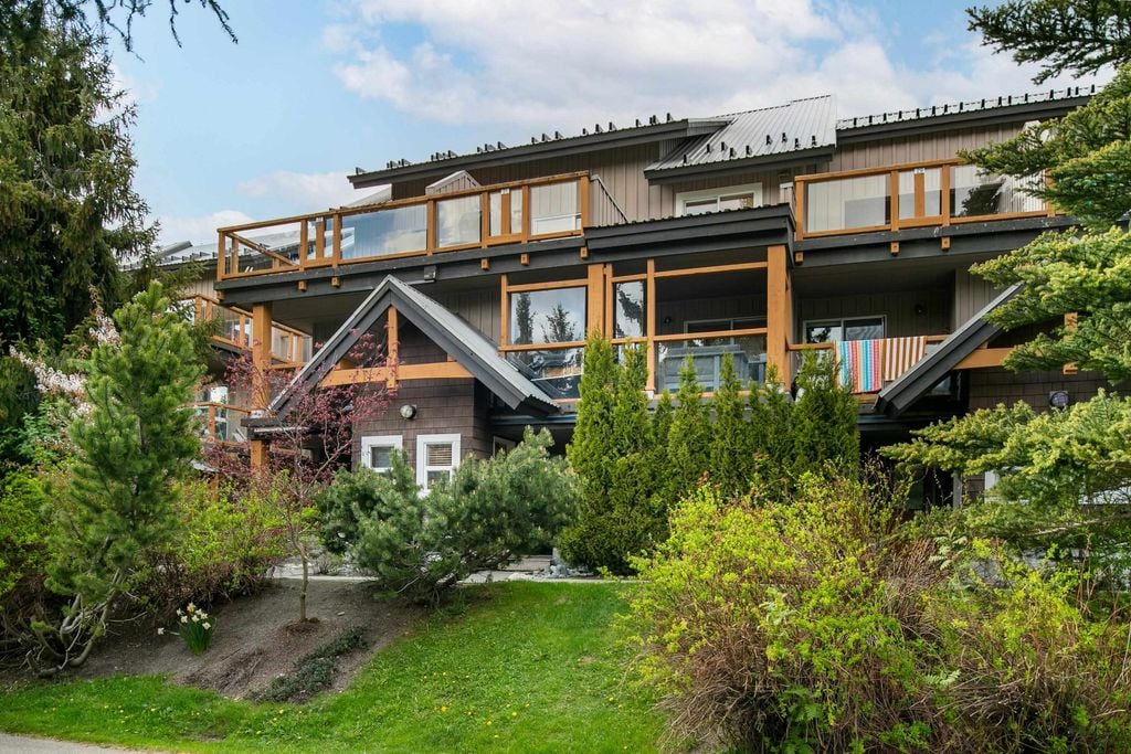 4388 Northlands Blvd #20/20A