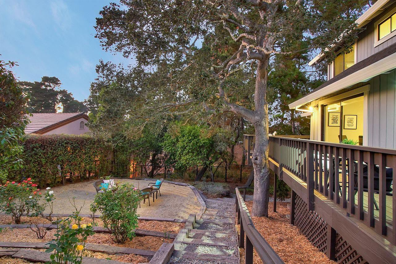 22 Deer Forest Dr