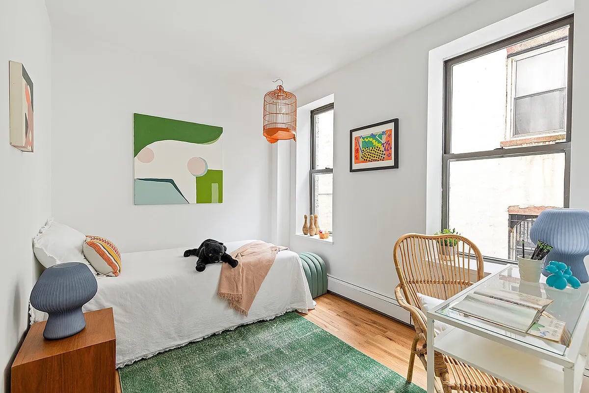 147 S Oxford St, #2C