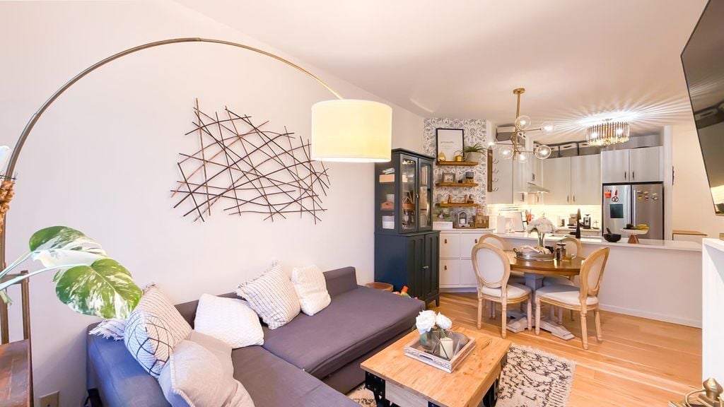 7368 Sandborne Ave, #308