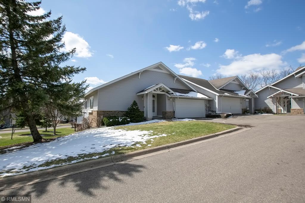 3827 Minnesota Ln N