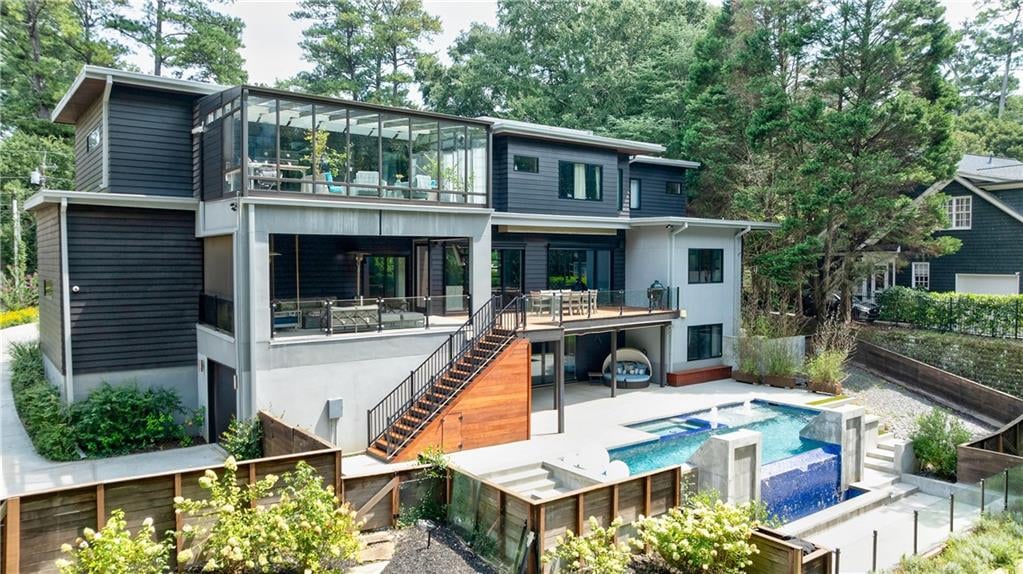Statewood Drive