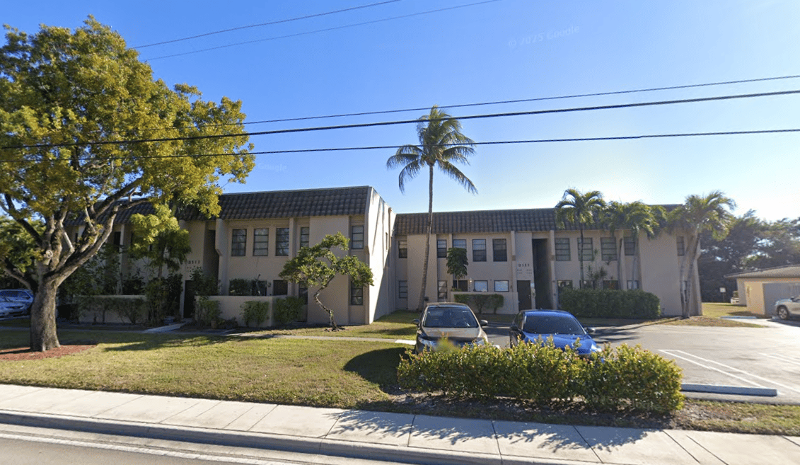 3197 Coral Springs Dr #129