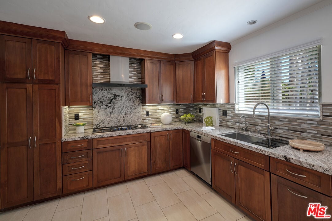 Vireon Crest, Morning View Dr, 90265