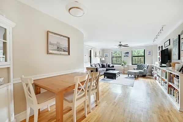 1139 Prospect Avenue #2D