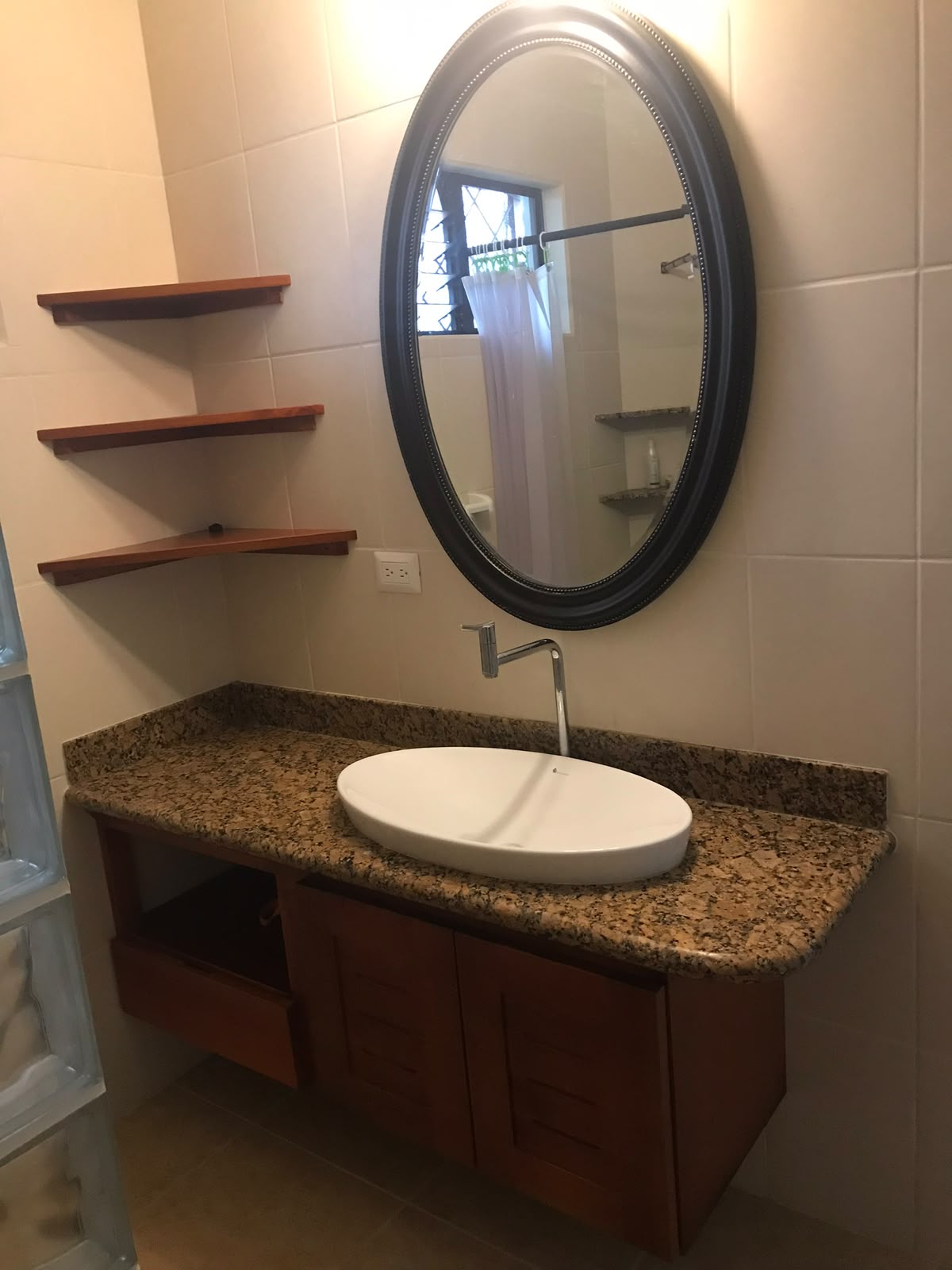 AFFORDABLE 2-BEDROOM HOME NEAR MARINA PEZ VELA & MANUEL ANTONIO | QUEPOS, COSTA RICA.