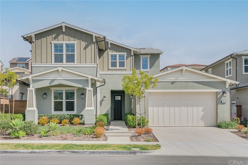 24 Tandeo Dr