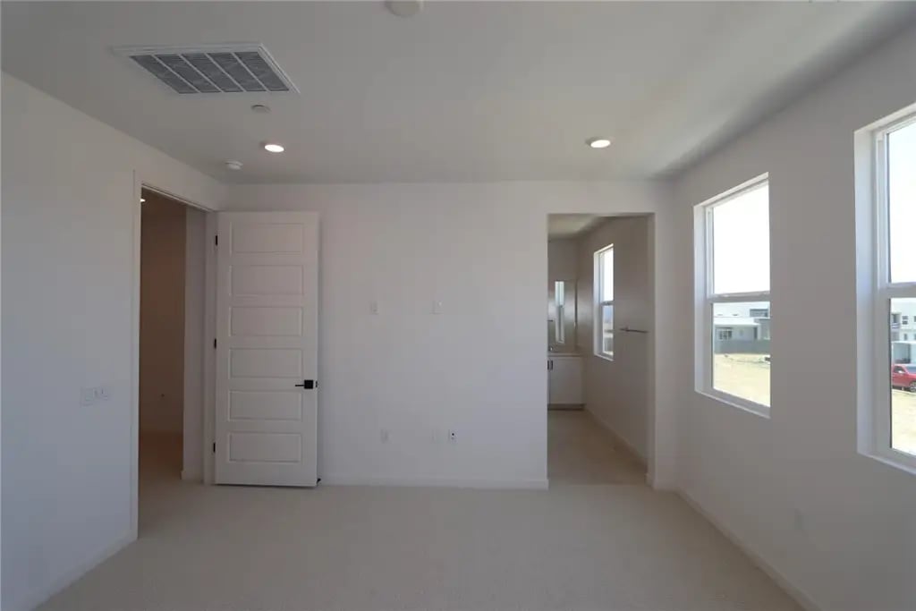 27336 Maverick Place, Valencia, CA 91381