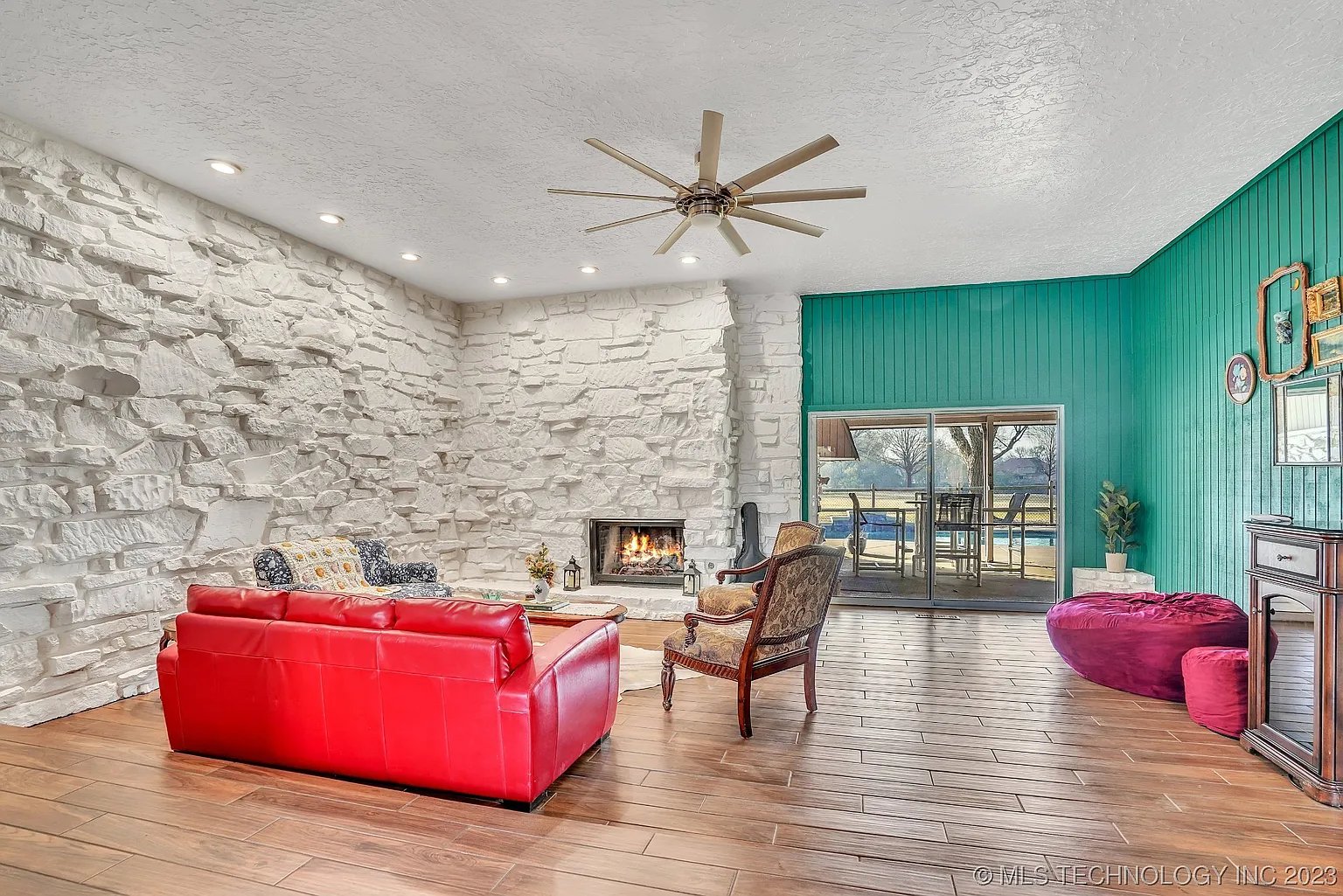 413 Fairway Dr