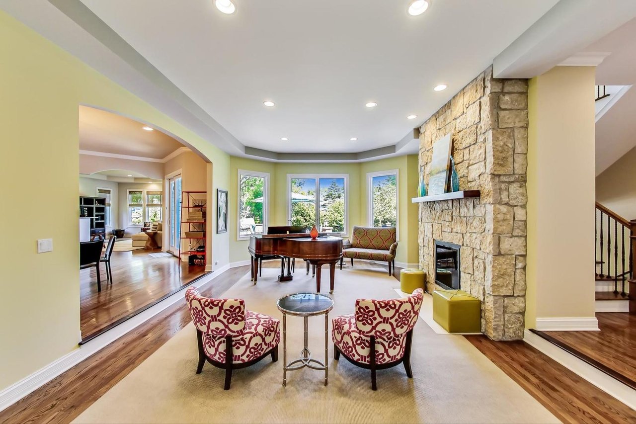 1705 Silverpine Dr