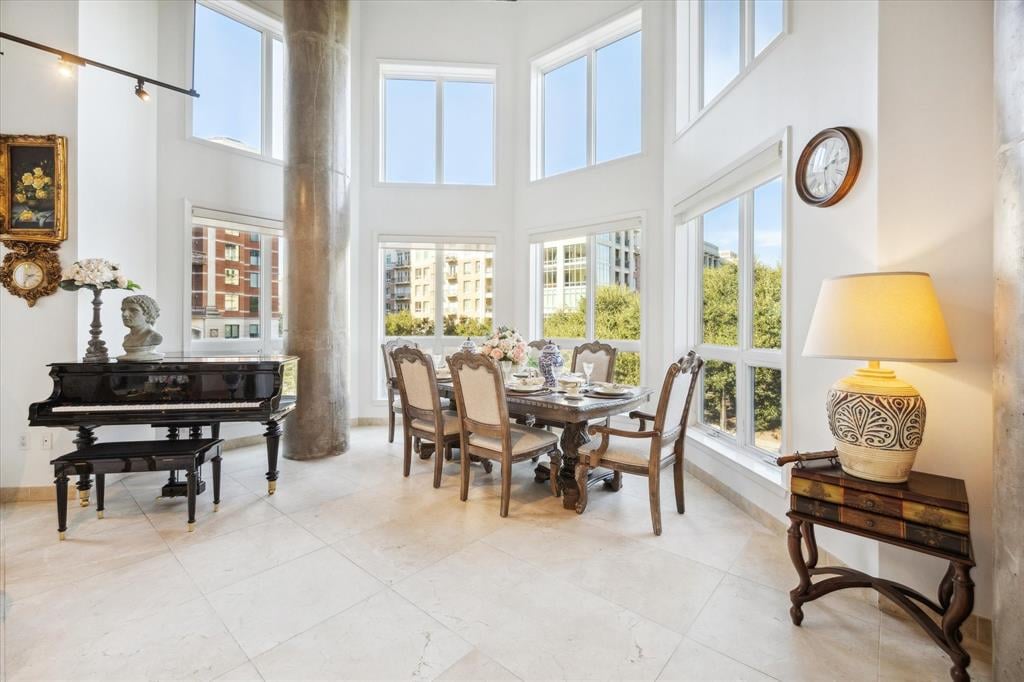 3030 Post Oak Blvd #401