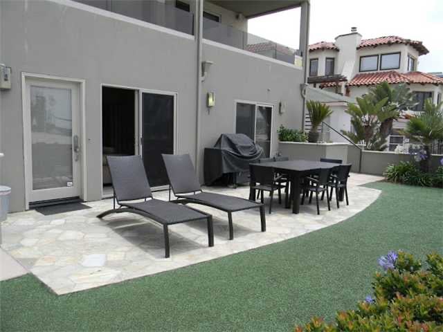 2663 Ocean Front Walk 