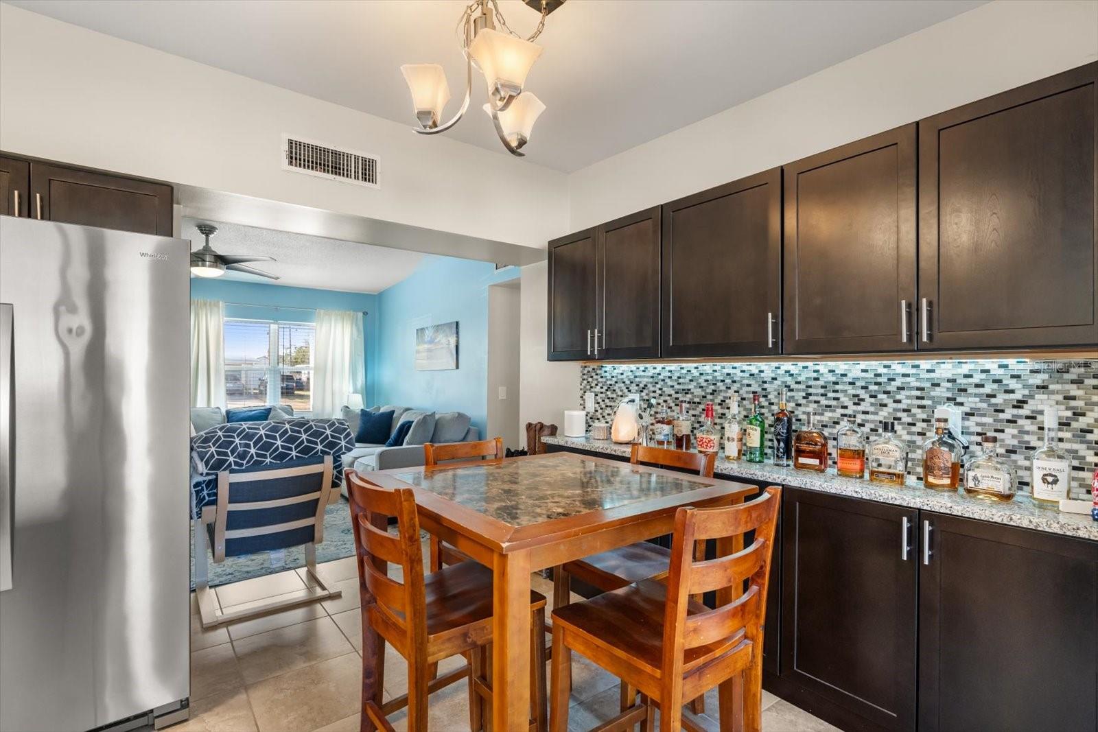 125 FAIRWAY DR