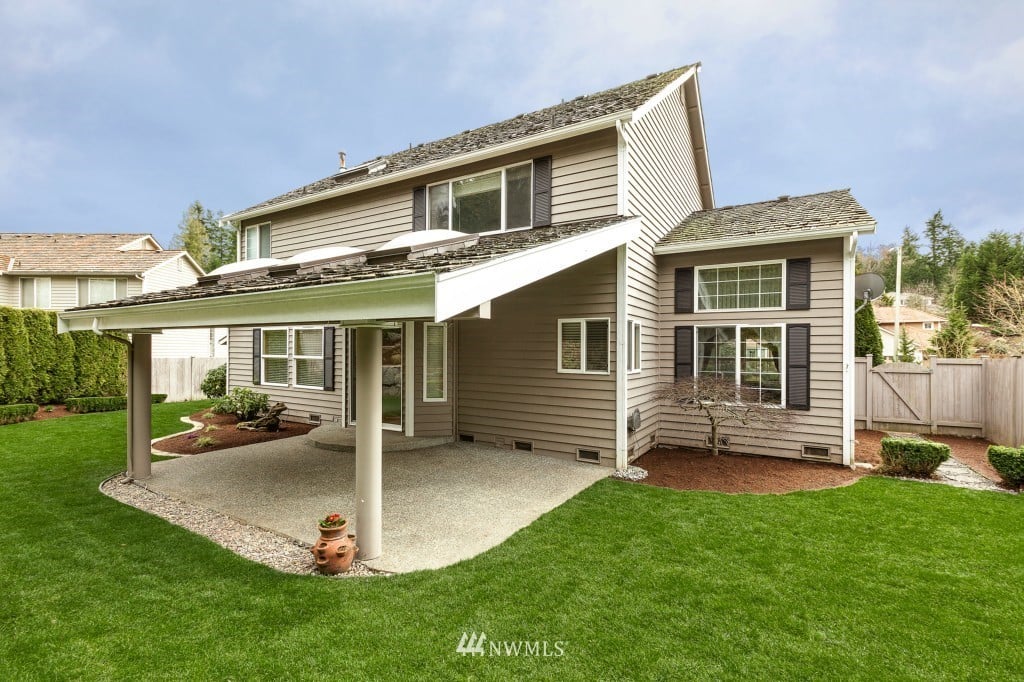 21806 34th Ave W