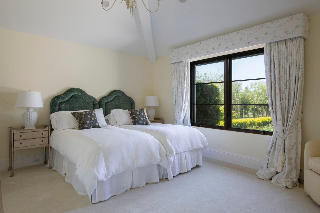 2720 Montecito Ranch Pl
