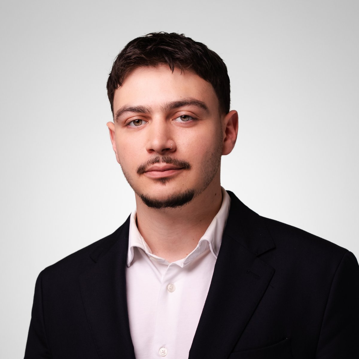 Daniel  Yogev
