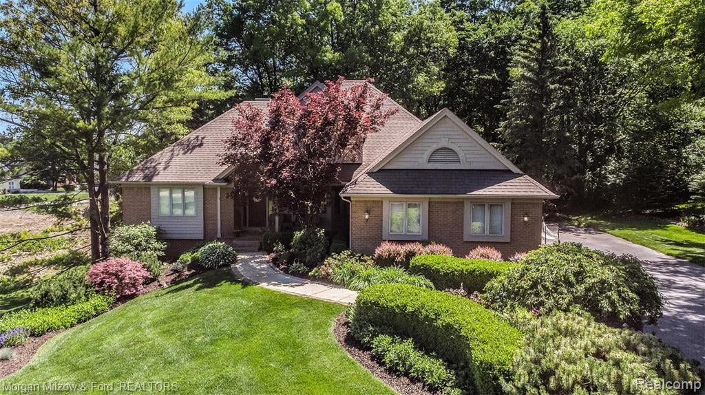 7098 Hickory Hollow Circle