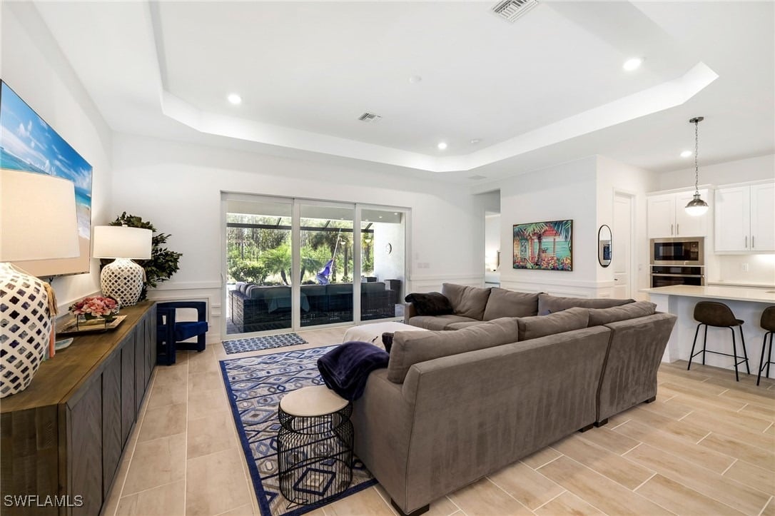 14095 Blue Bay Cir