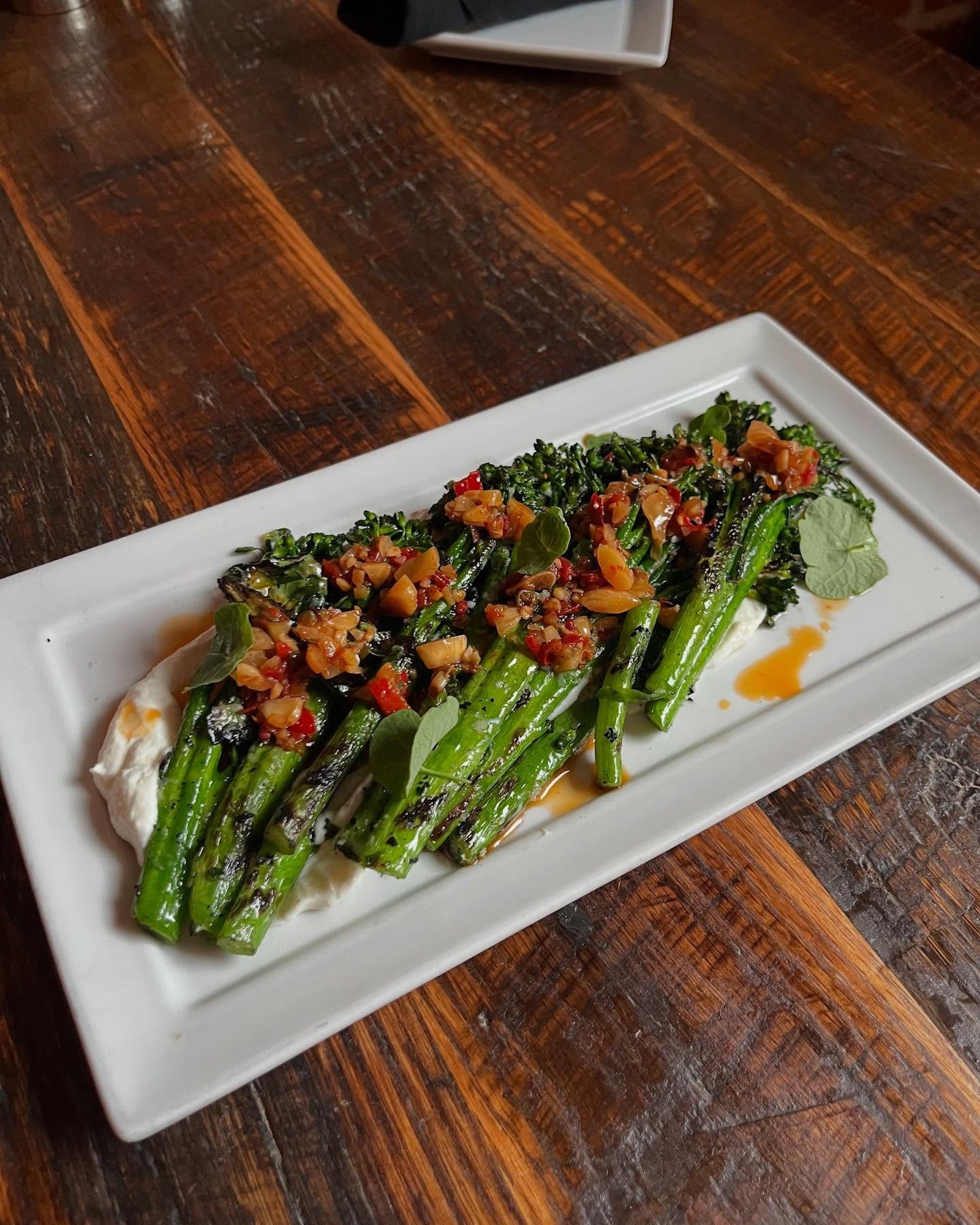 Restaurants in Downtown Littleton with scenic views and greenery