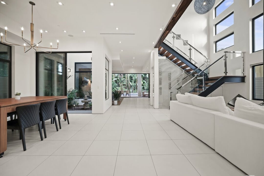 N Crescent Heights Blvd, 90046