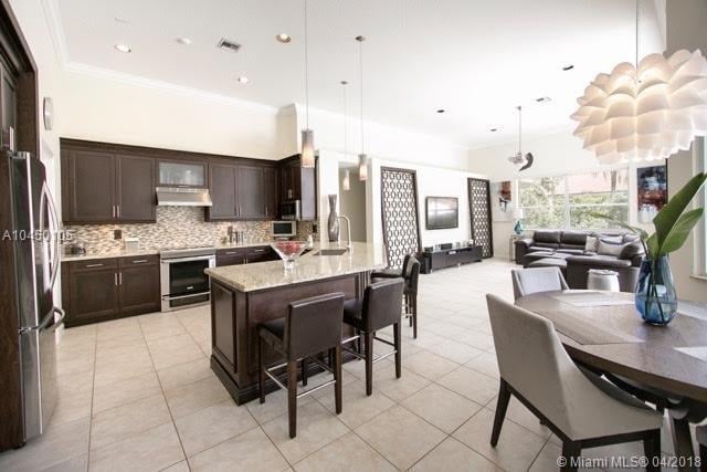 203 Landings Blvd