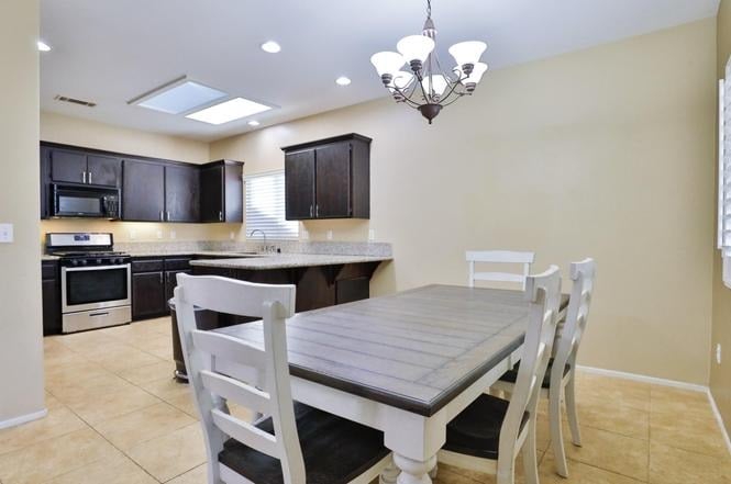 1713 Evan Way