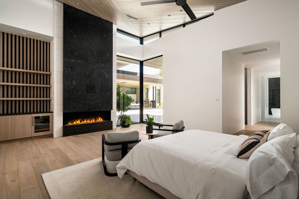 New construction luxury modern home in Paradise Valley, Arizona
