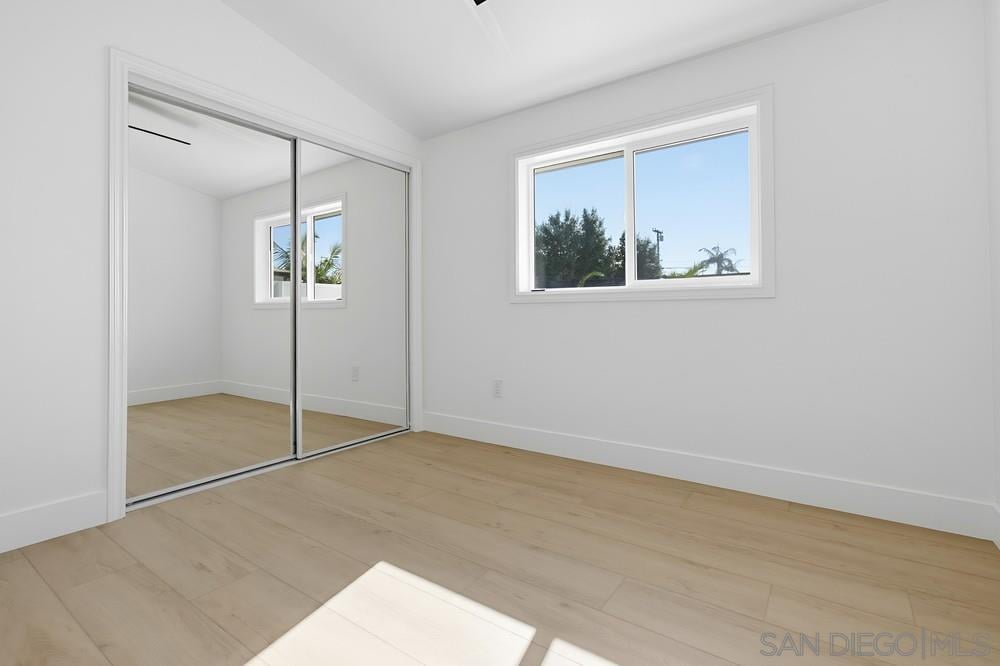 5165 Winthrop St San Diego CA 92117