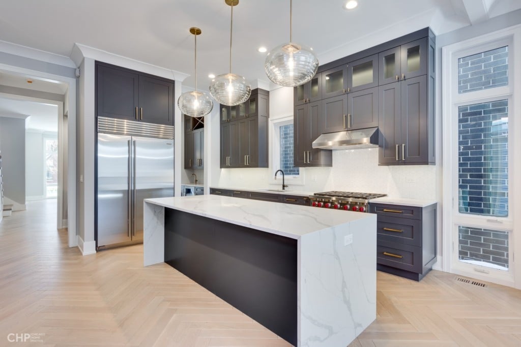 Sold | 2520 N Marshfield | $1,687,500