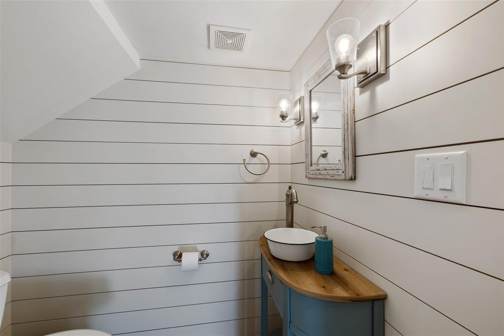 1420 S Berlin Rd Brenham, Tx 77833