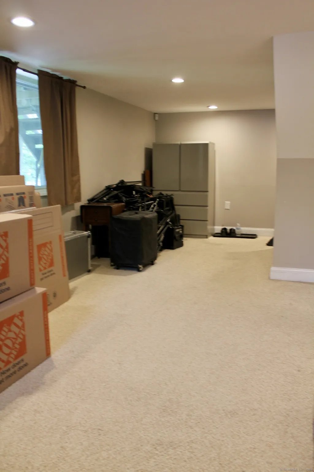 100 Mount Carmel Avenue