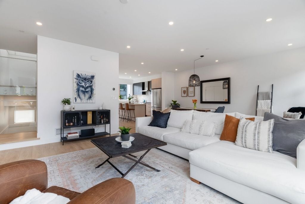 602 Lile Dr, #8