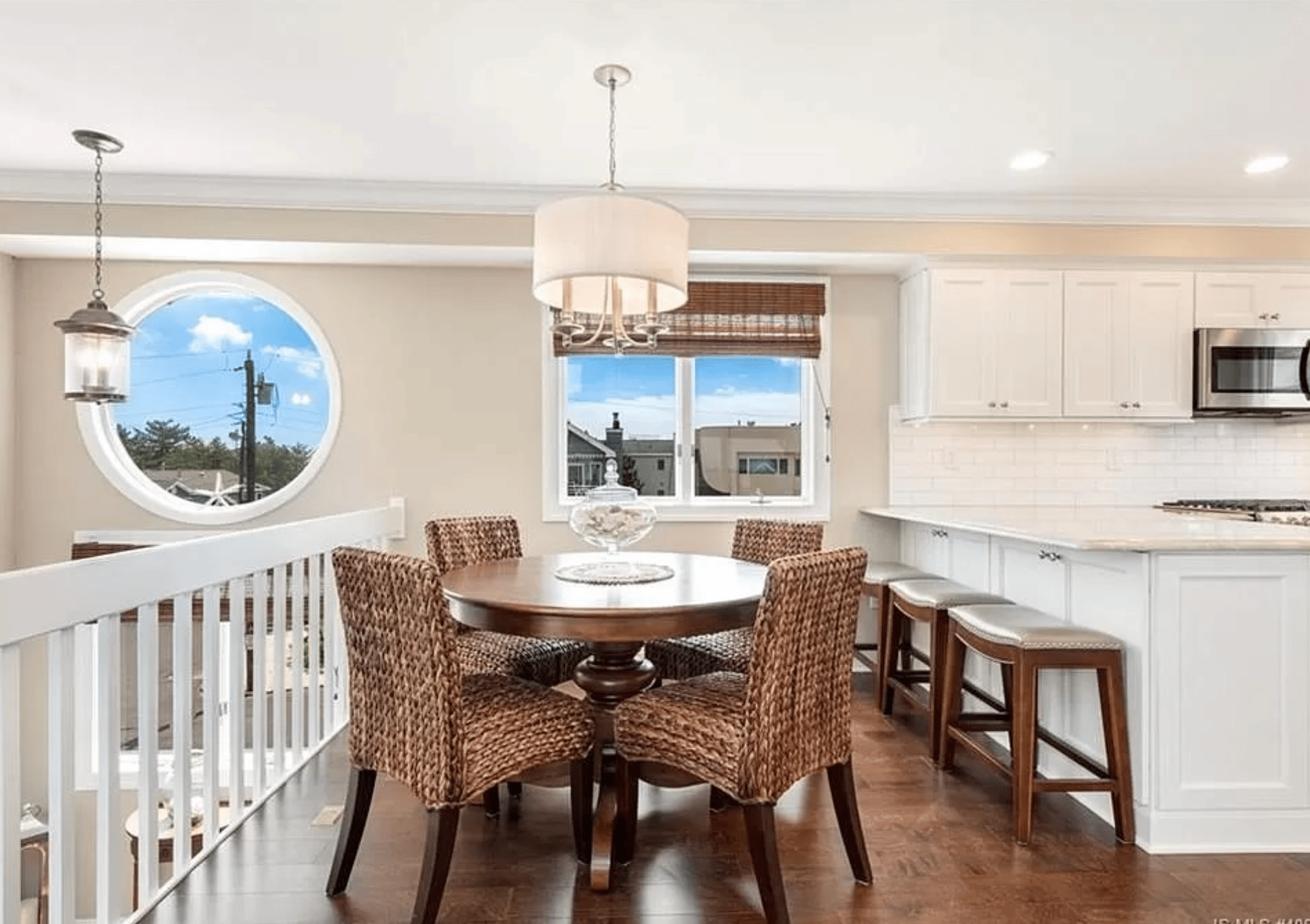 100 W McKinley Ave, Holgate