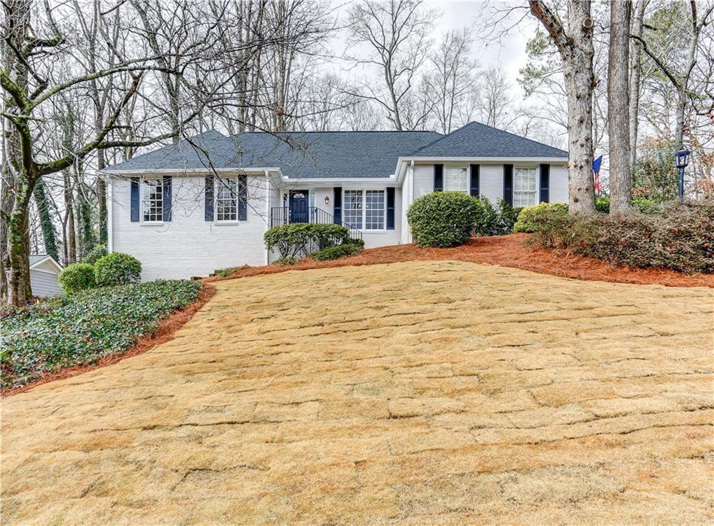 210 Abington Dr