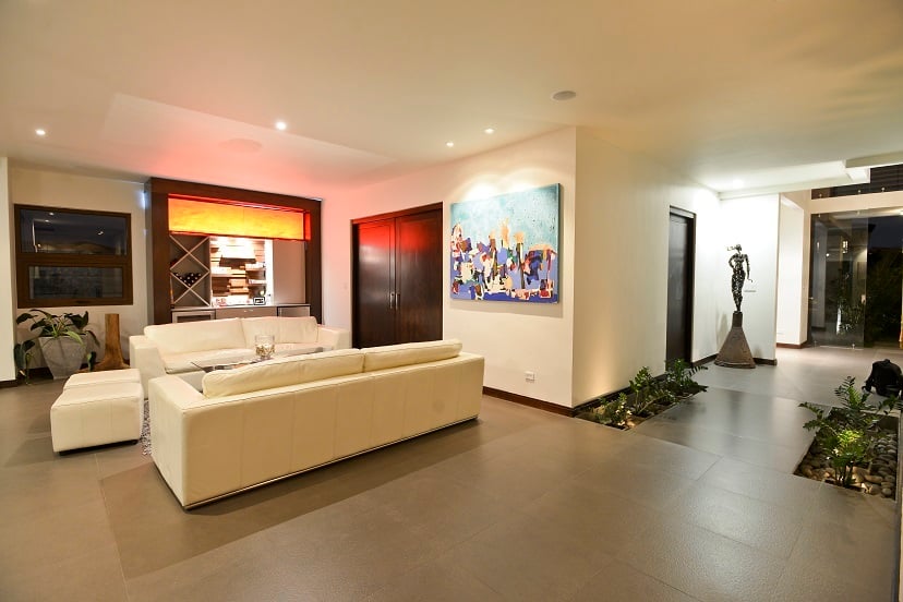 Neocolonial Gated Community Home, Santa Ana, San Jose