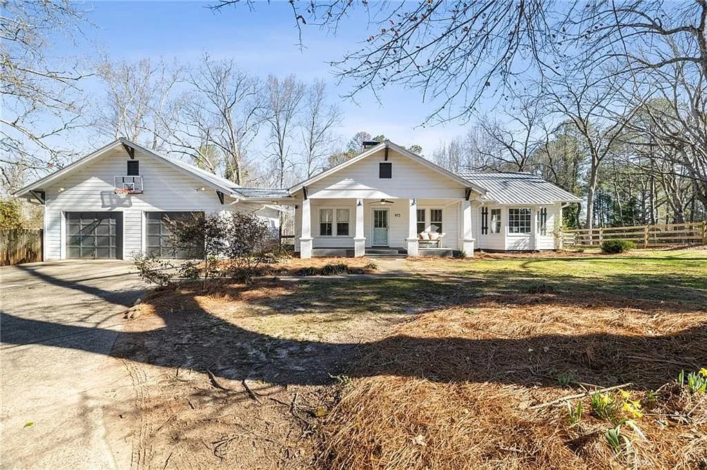 915 Homer Rd