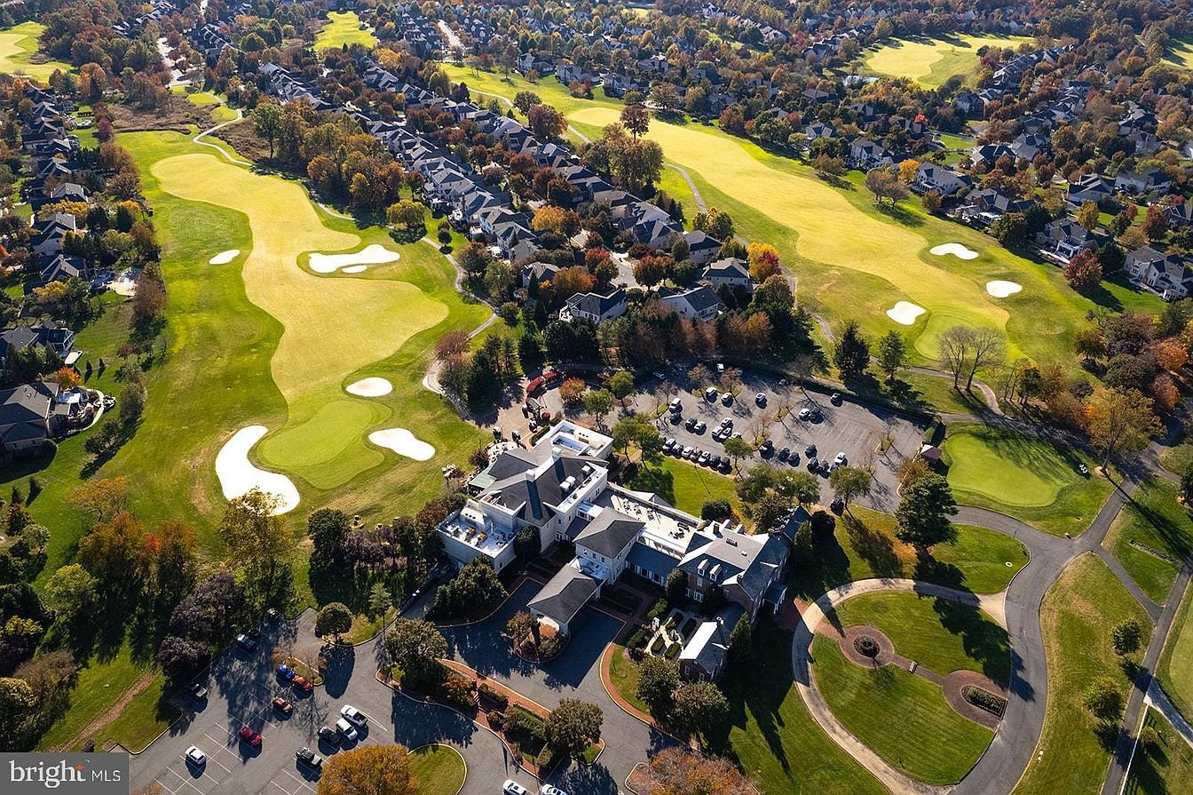 19674 Pelican Hill Ct