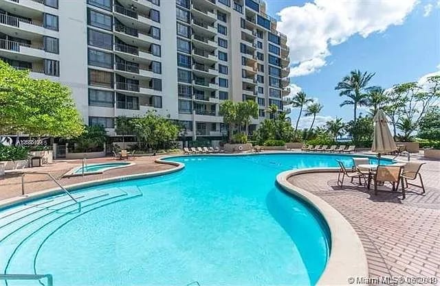 520 Brickell Key Dr #A616