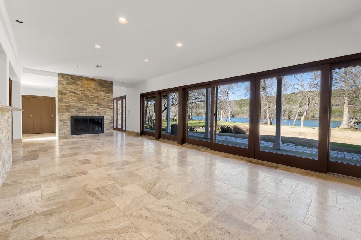 10810 River Terrace Circle 