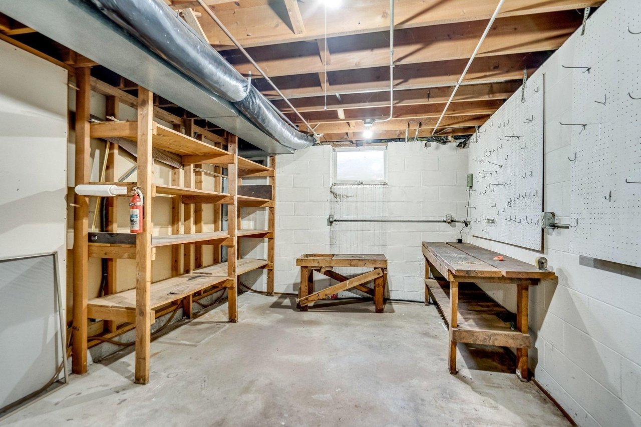 107 Belmont Rd