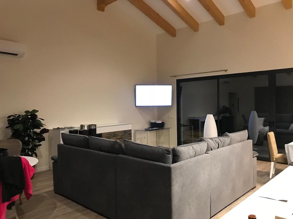 122.5-Hectare Private Estate with Lake, Events Venue & Luxury Home on the Alentejo–Algarve Border