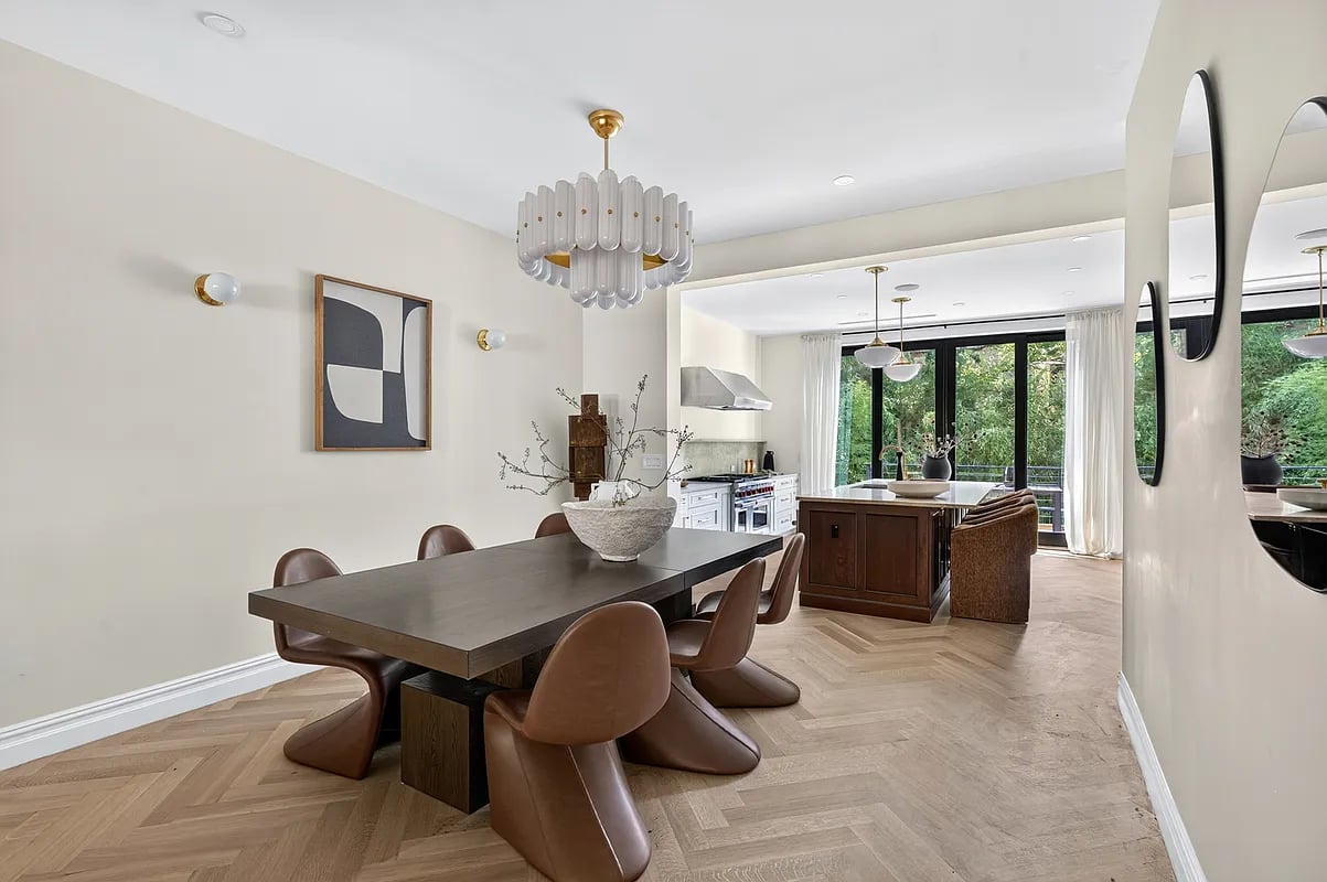 428 Vanderbilt Ave 
