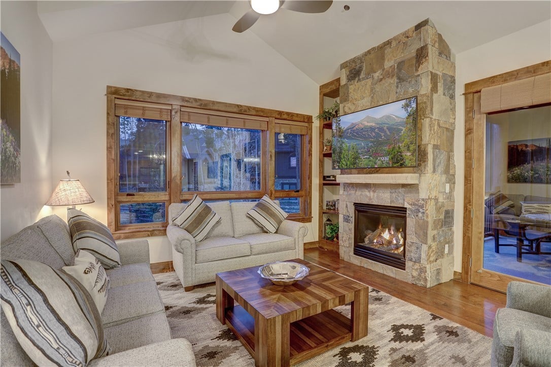 42 Snowfalke Dr, #608