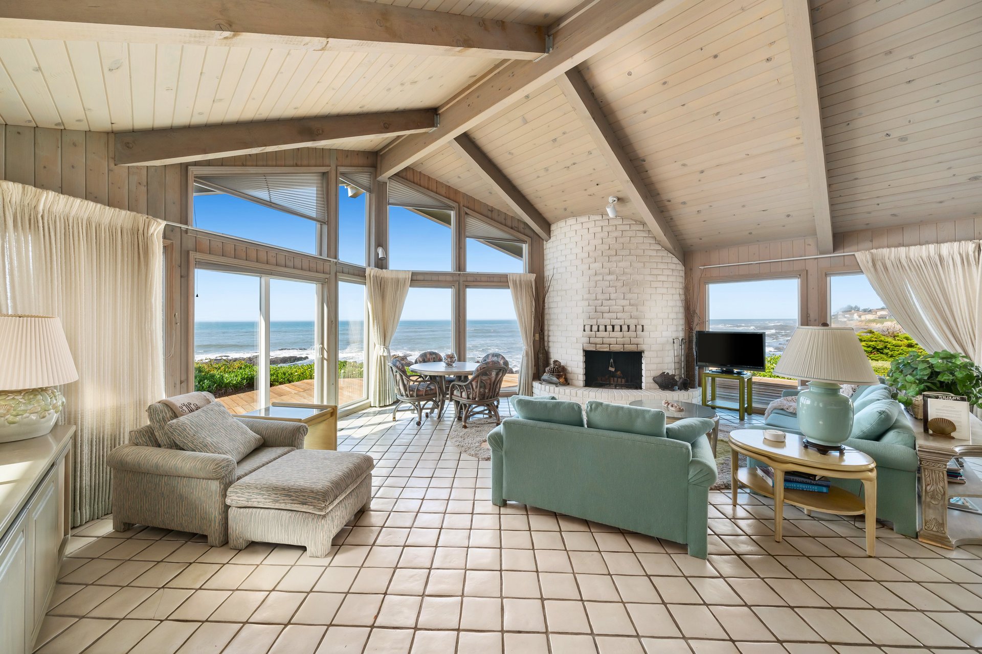 Oceanfront Cambria Retreat - 1999 Sherwood Dr