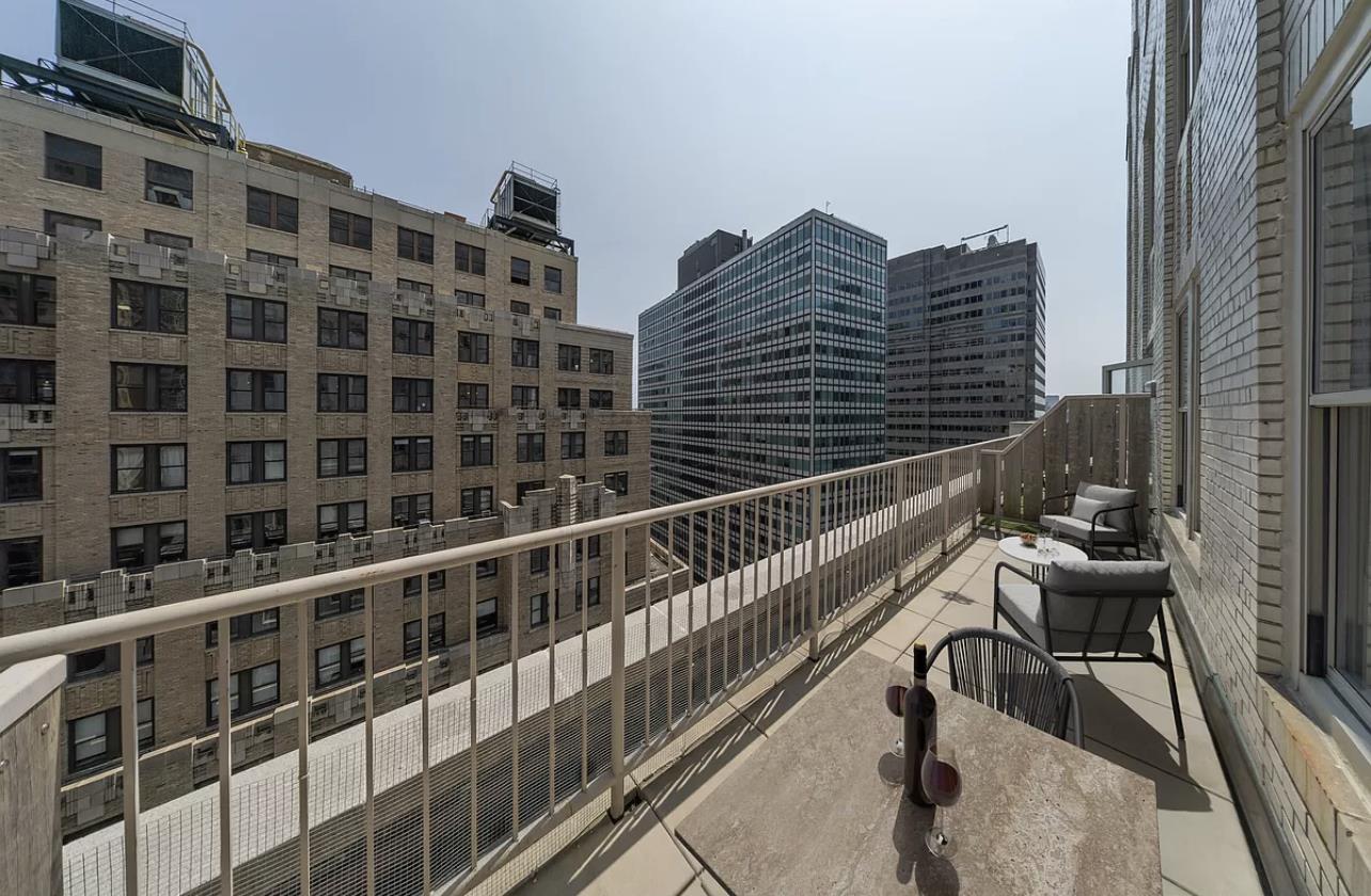 116 John Street, Apt 2303