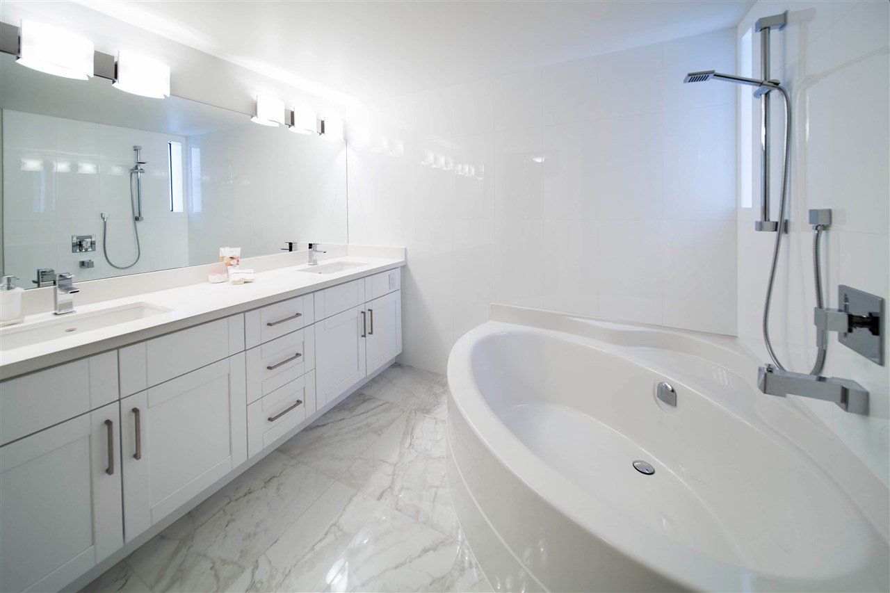 206-1775 W 10th Avenue, Vancouver